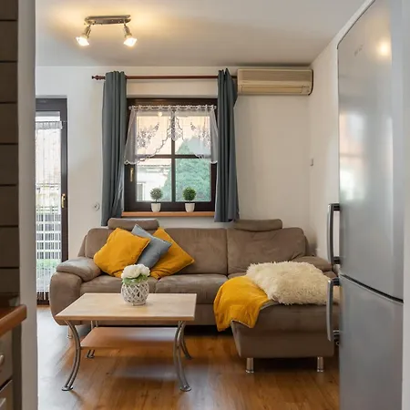 House Blue Lagoon In Terme Catez בית נופש *